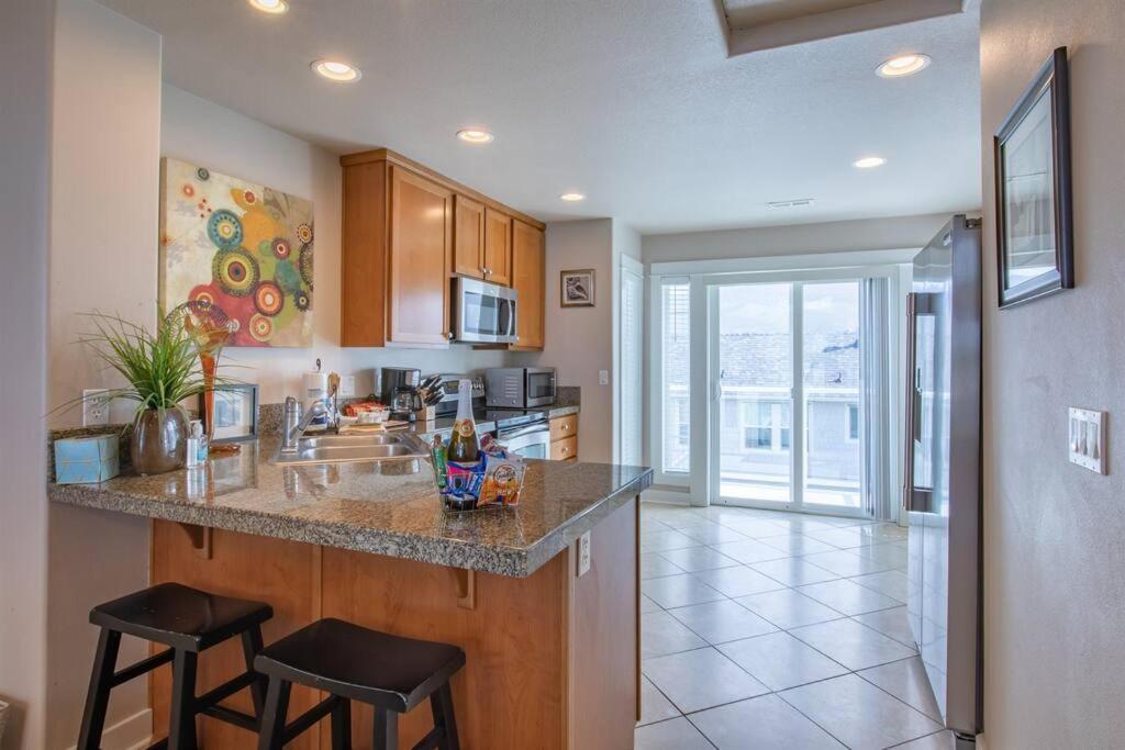 Rockaway Beach Vibes,Waterfront Oceanfront Rockaway Beach House Near Downtown,Wifi, Washer Dryer エクステリア 写真